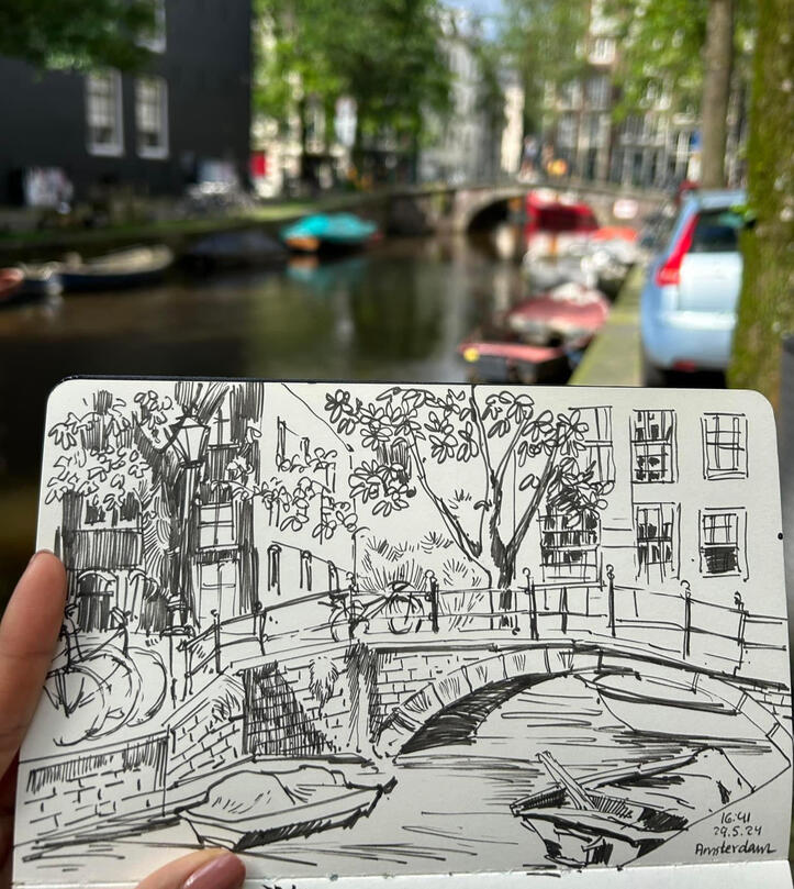 Travel sketching in Amsterdam
