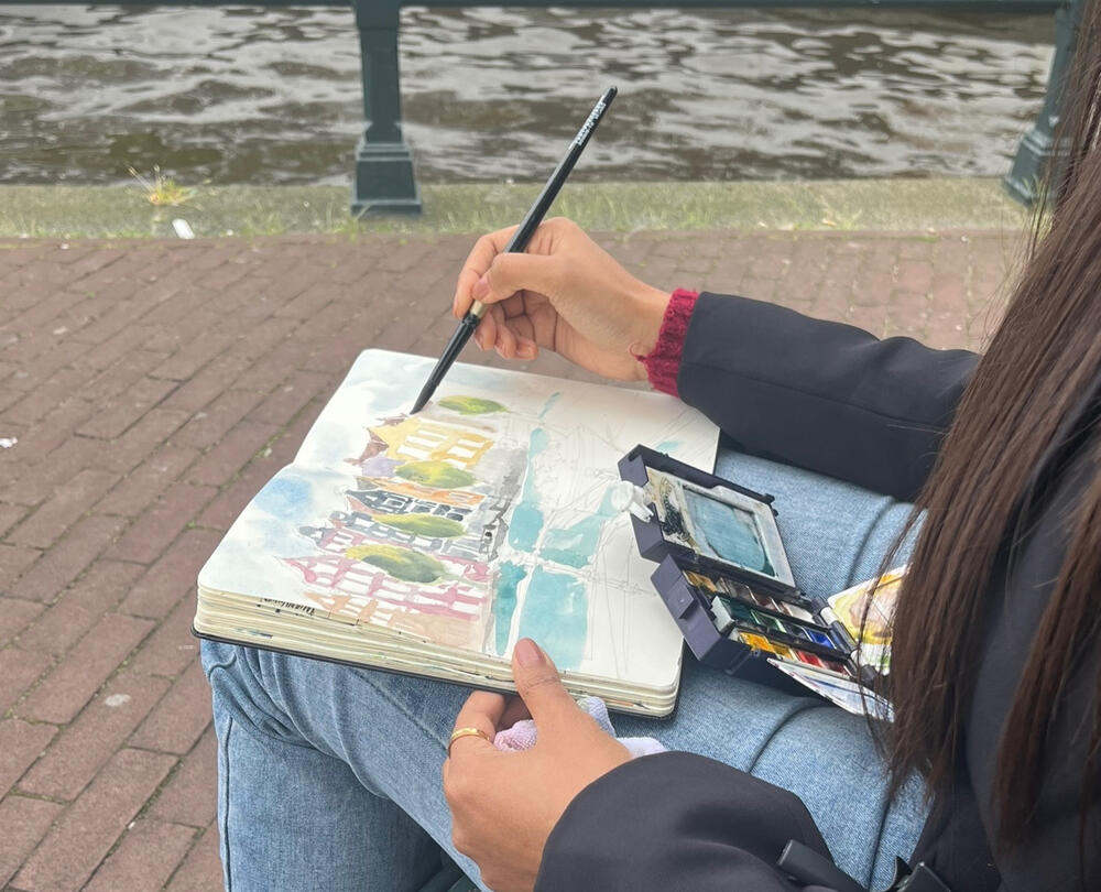 Travel Sketching in Amsterdam